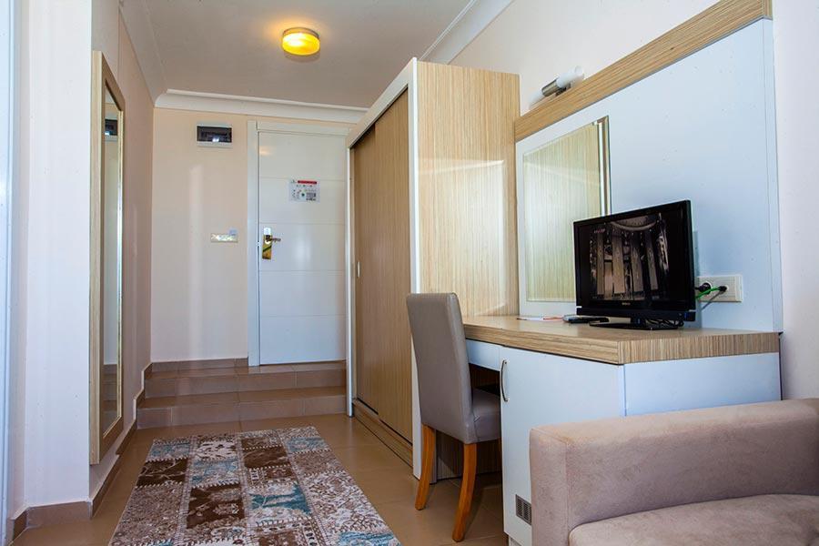 Grand Akca Hotel Газипаша Екстериор снимка