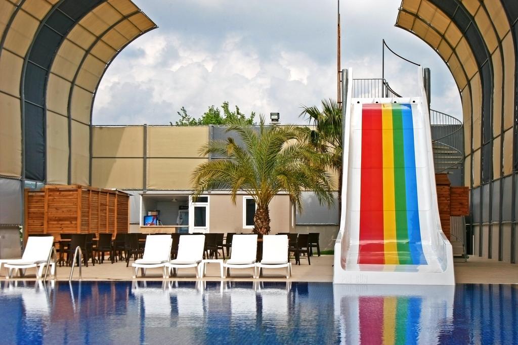 Grand Akca Hotel Газипаша Екстериор снимка