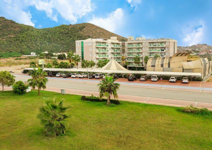 Grand Akca Hotel Газипаша Екстериор снимка